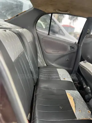 Toyota Echo 2004 Brown