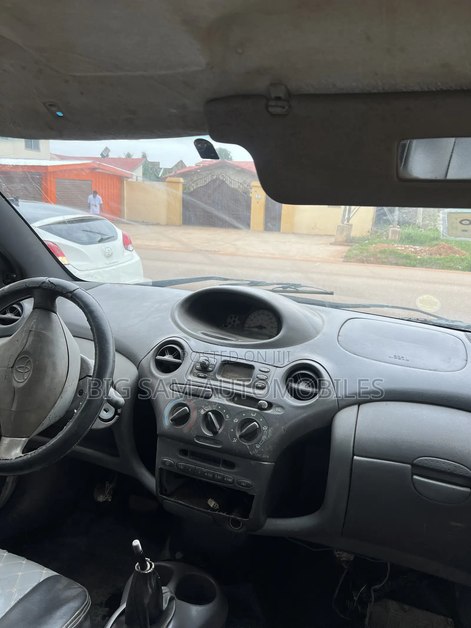 Toyota Echo 2004 Brown