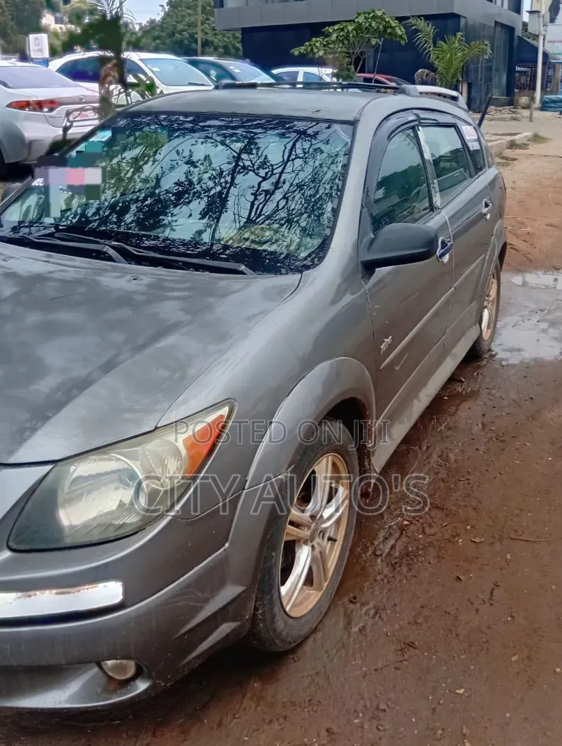 Pontiac Vibe 2010 Silver