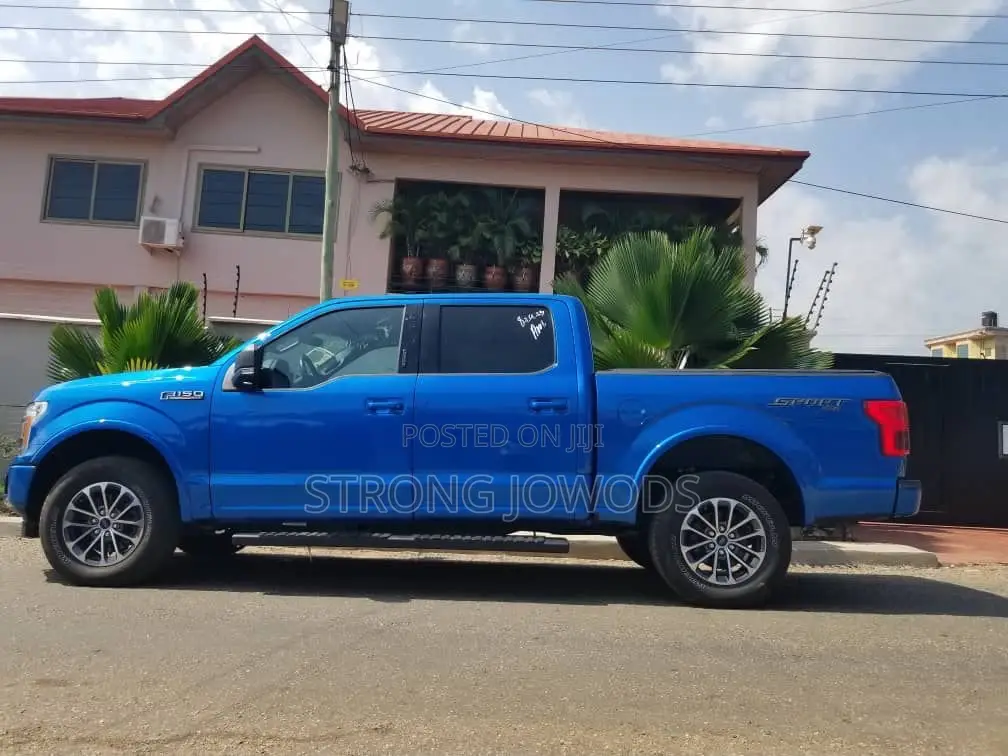 Ford F-150 2020 Blue