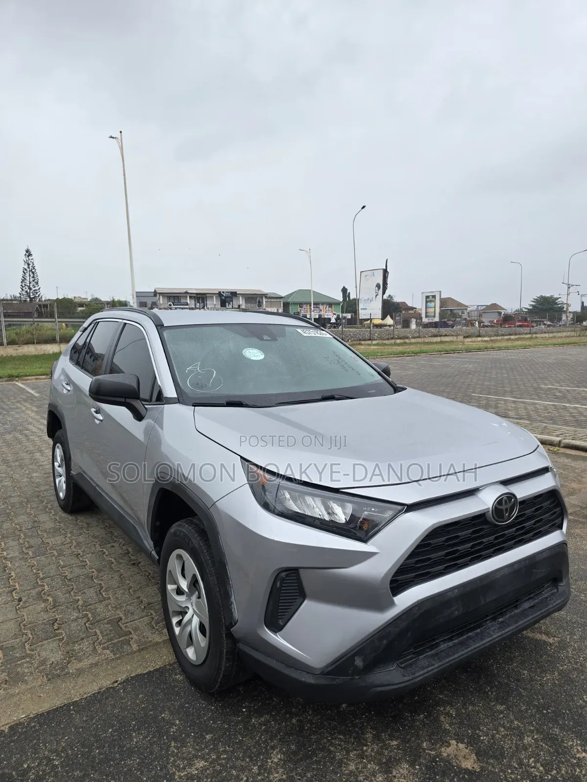Toyota RAV4 2021 Silver