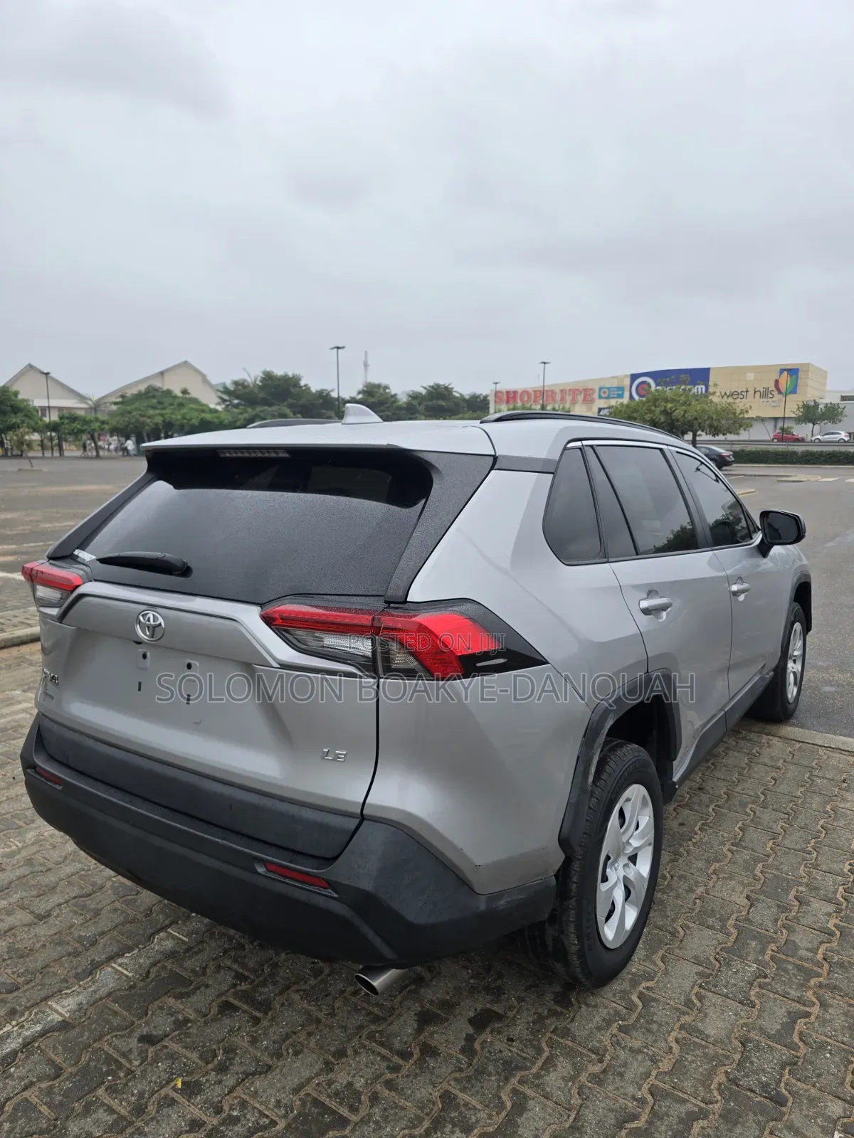 Toyota RAV4 2021 Silver