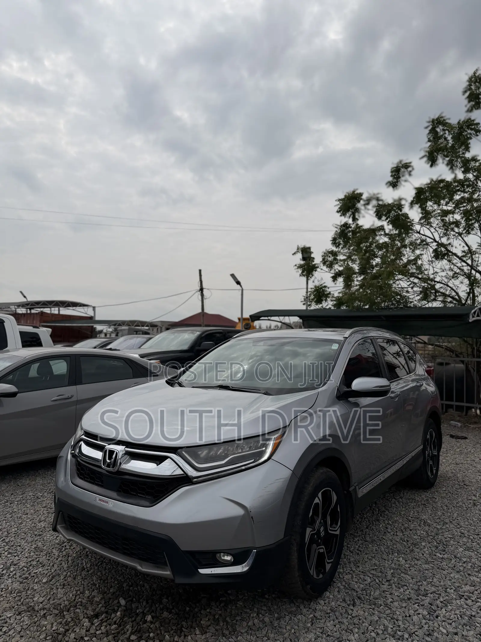 Honda CR-V Touring AWD 2019 Silver