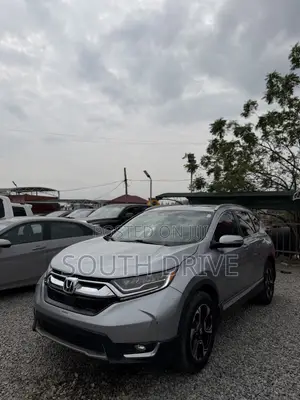 Honda CR-V Touring AWD 2019 Silver