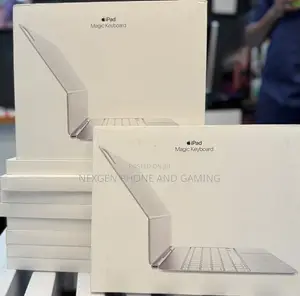13-Inch iPad Pro M4/M5 Magic Keyboard White