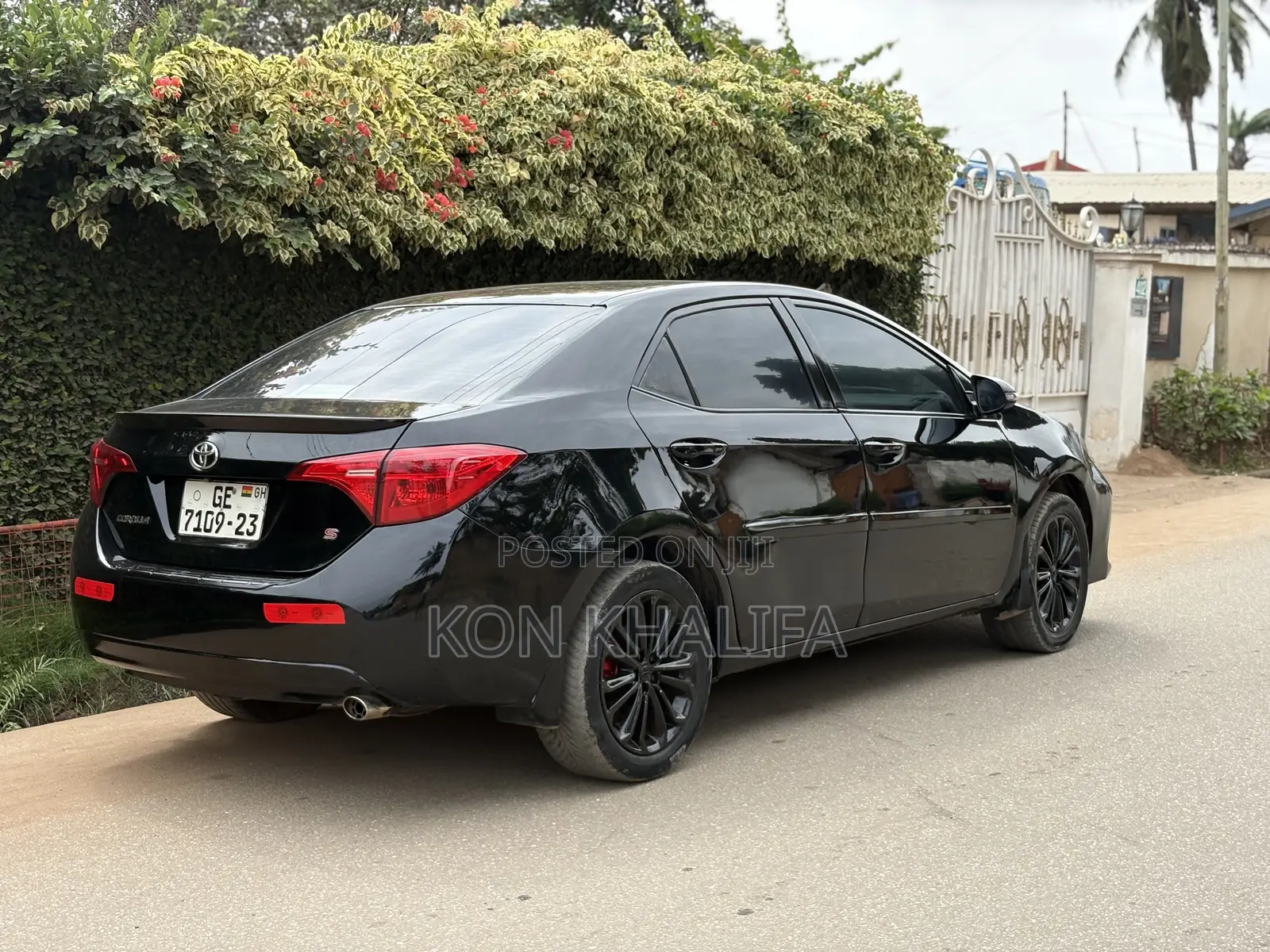 Toyota Corolla S 4dr Sedan (1.8L 4cyl CVT) 2014 Black