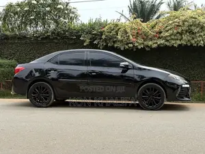 Toyota Corolla S 4dr Sedan (1.8L 4cyl CVT) 2014 Black