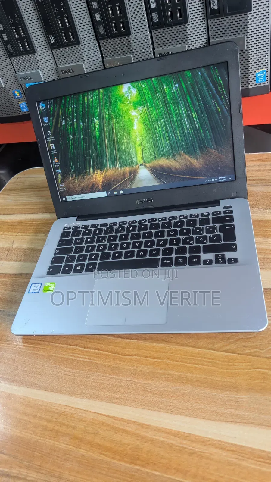 Laptop Apple MacBook Pro 8GB Intel Core i5 SSD 256GB