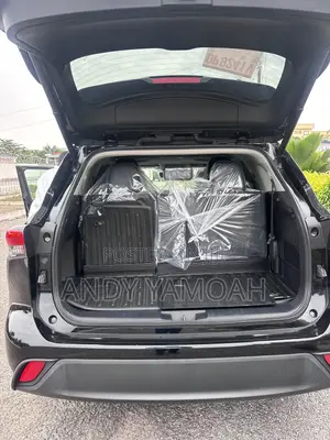 Toyota Highlander 2022 Black