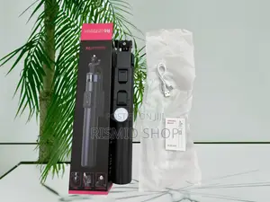 R6 Multifunctional Tripod Stick