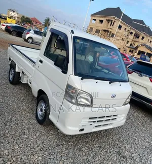 Daihatsu Atrai 2006 White