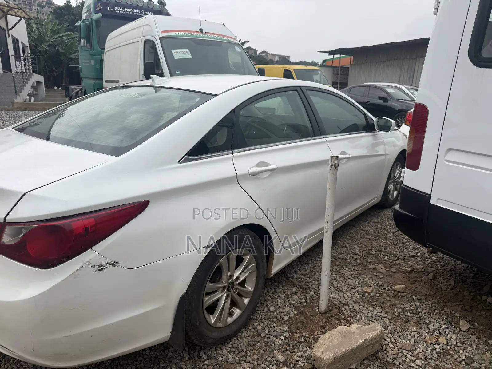 Hyundai Sonata GLS Sedan FWD (2.4L 4cyl 6A) 2013 White