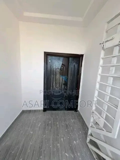 2bdrm Apartment in Cool, Pokuase for rent