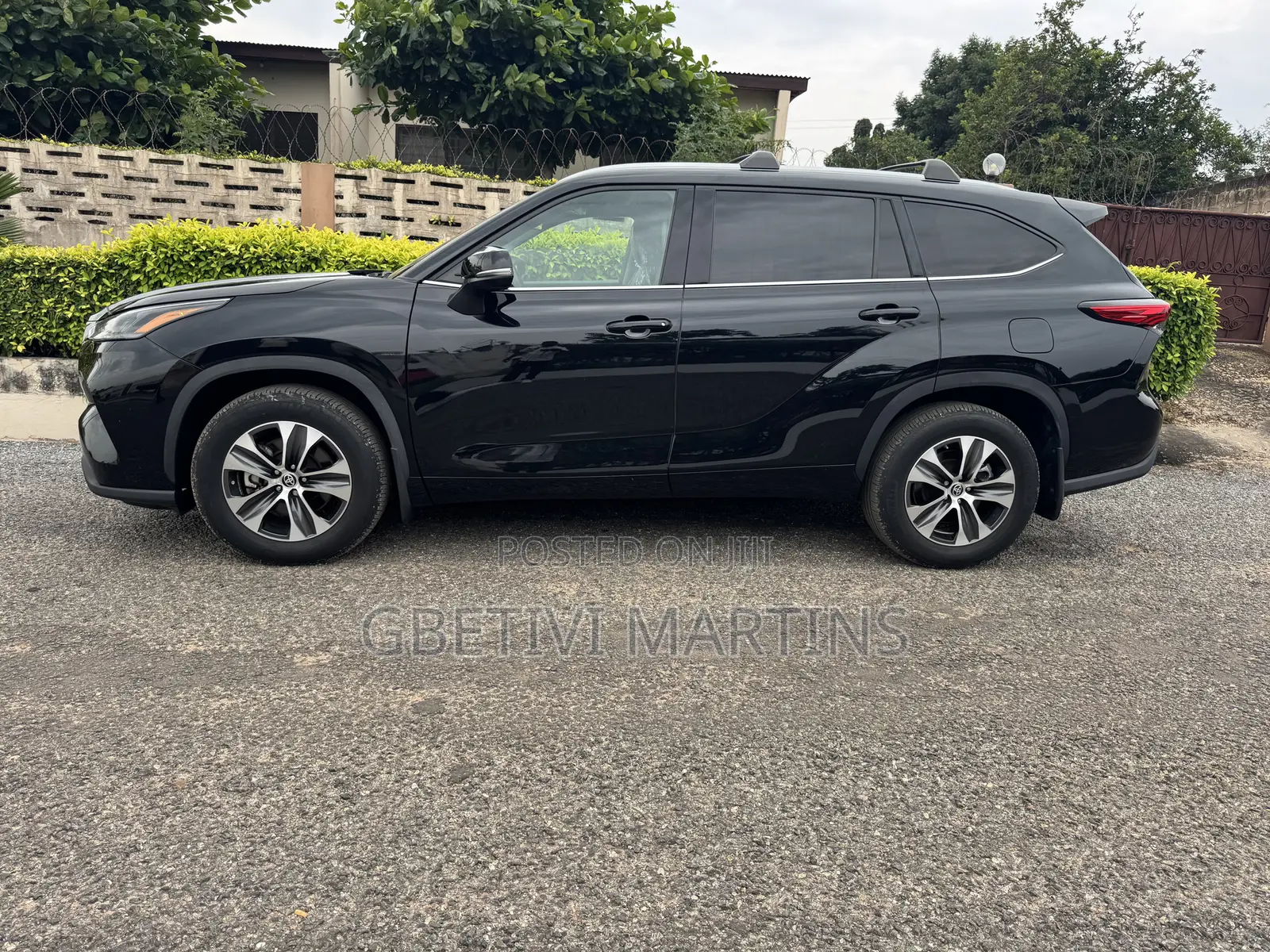 Toyota Highlander 2022 Black