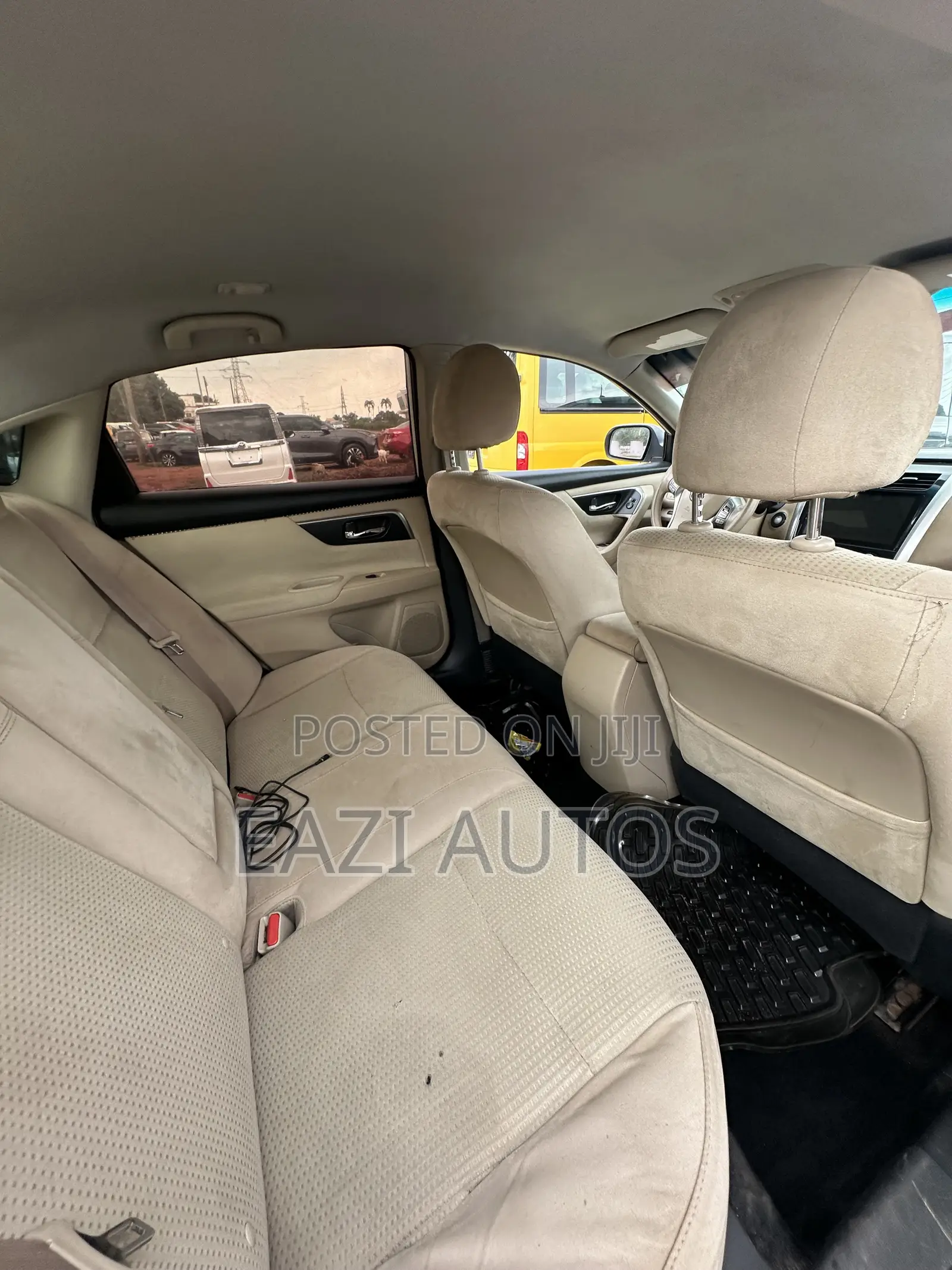 Nissan Altima 2015 White