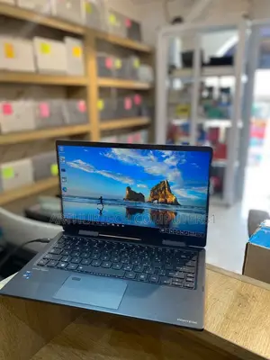 Laptop HP EliteBook 860 G9 16GB Intel Core i5 SSD 256GB