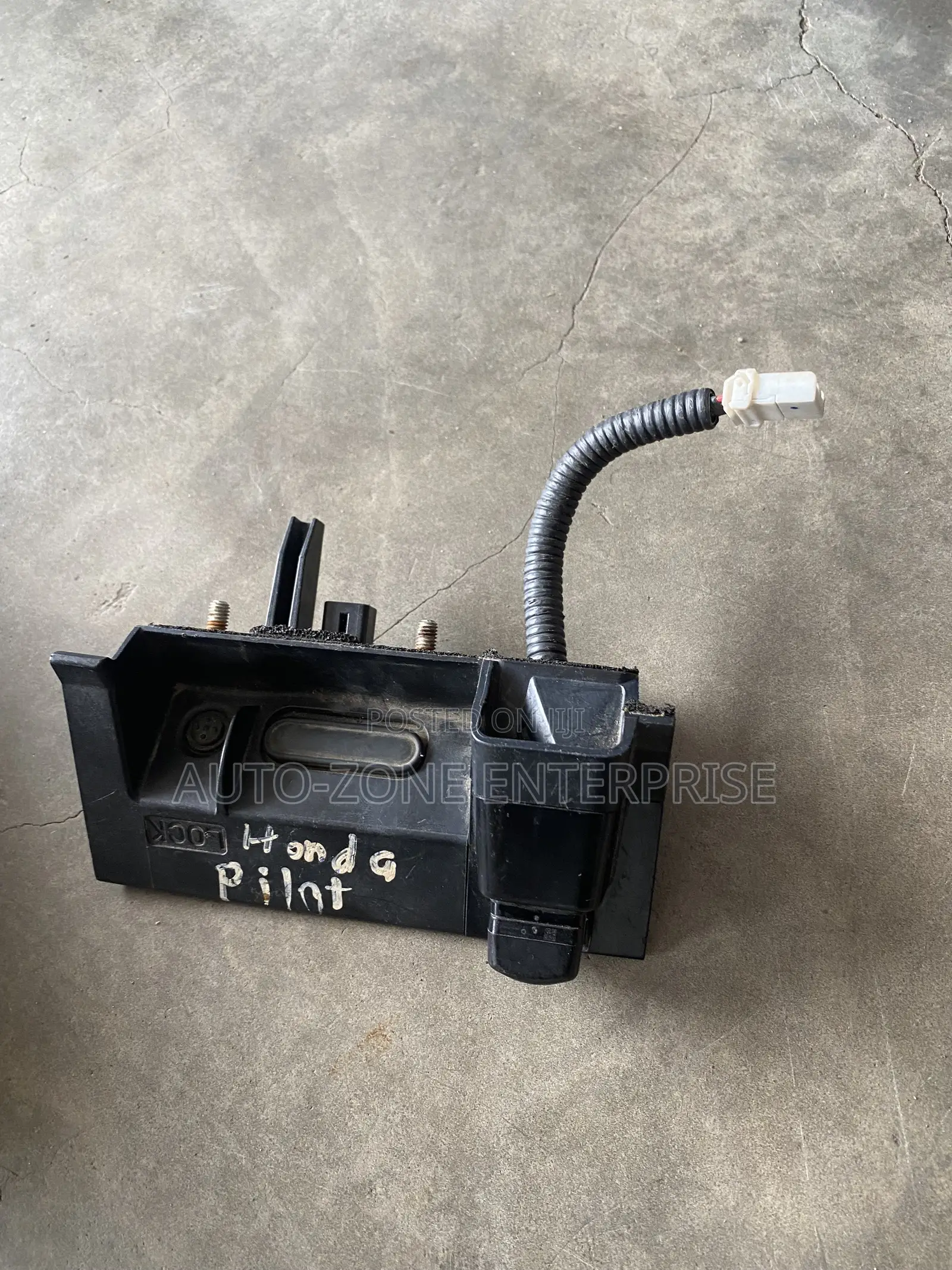 Honda Pilot 2016 2017 2018 2019 2020 Reverse Camera With Sensor
