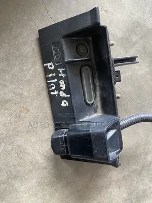 Honda Pilot 2016 2017 2018 2019 2020 Reverse Camera With Sensor