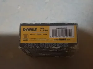 DeWalt 16-Gauge Galvanised Finish Nails (32mm)