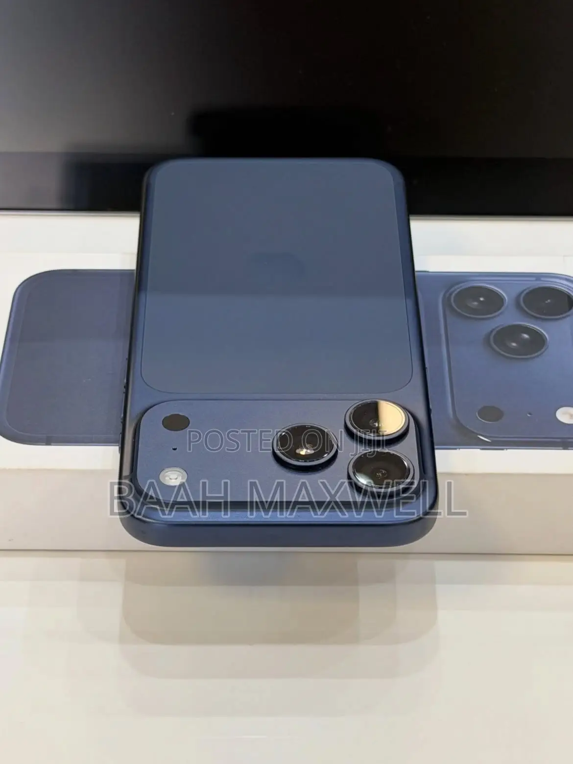 Apple iPhone 17 Pro Max 256 GB Blue