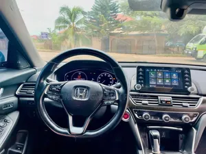 Honda Accord 2020
