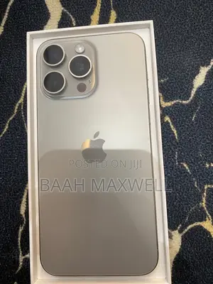 Apple iPhone 15 Pro Max 256 GB Silver