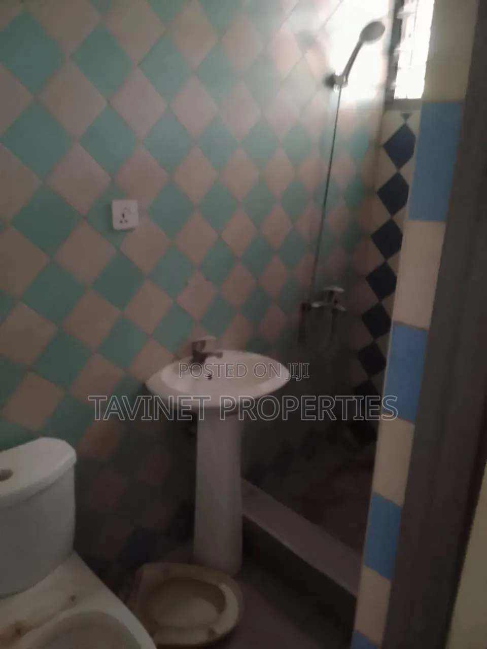 2bdrm Apartment in School Junction for rent