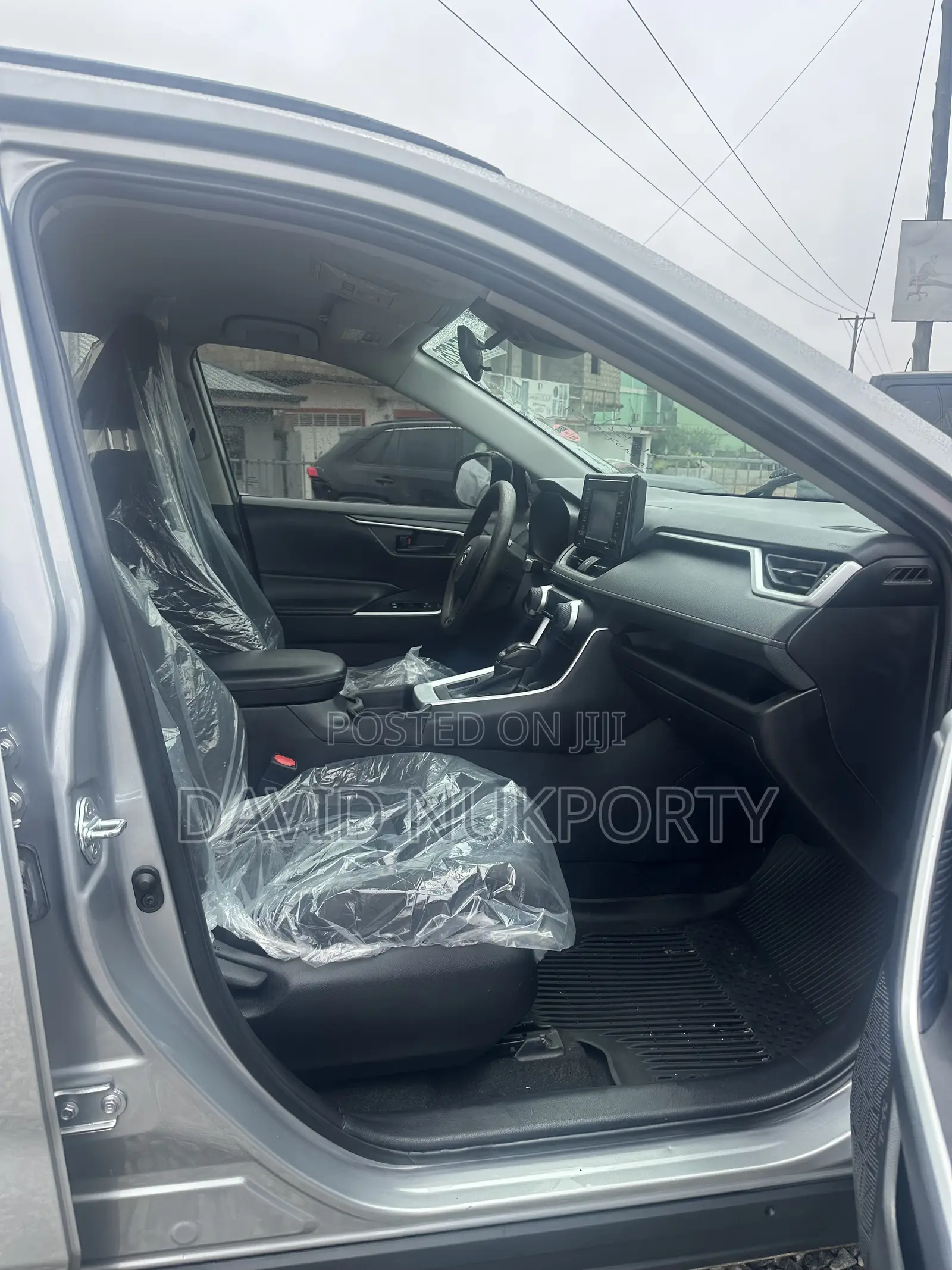 Toyota RAV4 2021 Gray