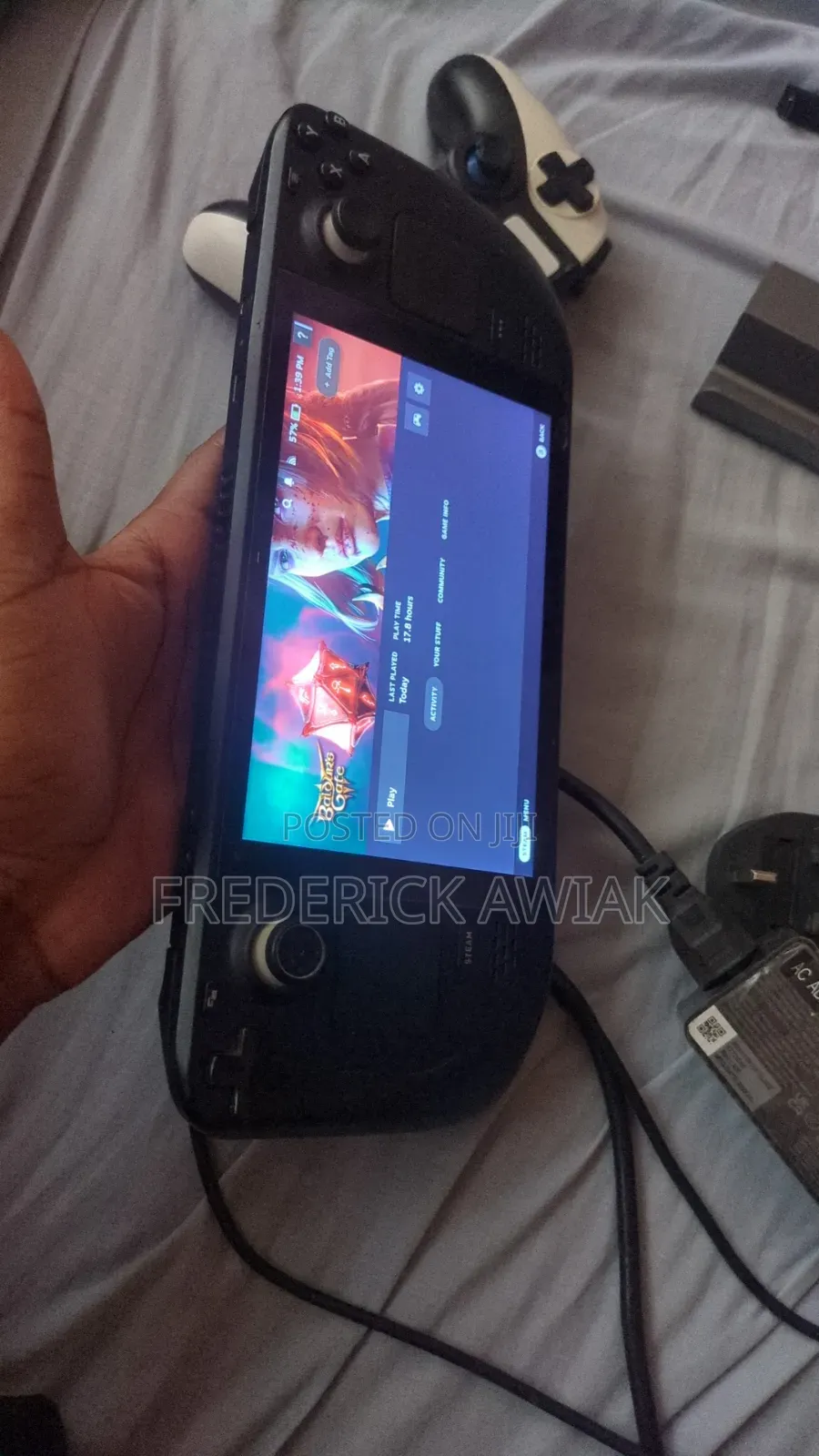 Steam Deck 512gb With Dock, Controller and 256 SD Card