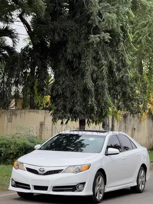 Toyota Camry 2013 White