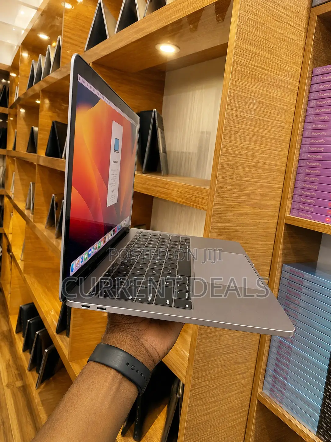 Laptop Apple MacBook 8GB Apple M1 SSD 256GB