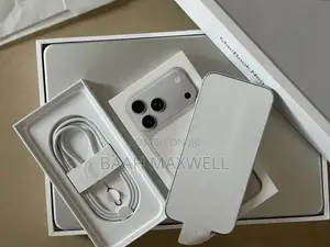 New Apple iPhone 17 Pro Max 512 GB White