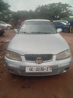 Nissan Sentra 2004 Silver