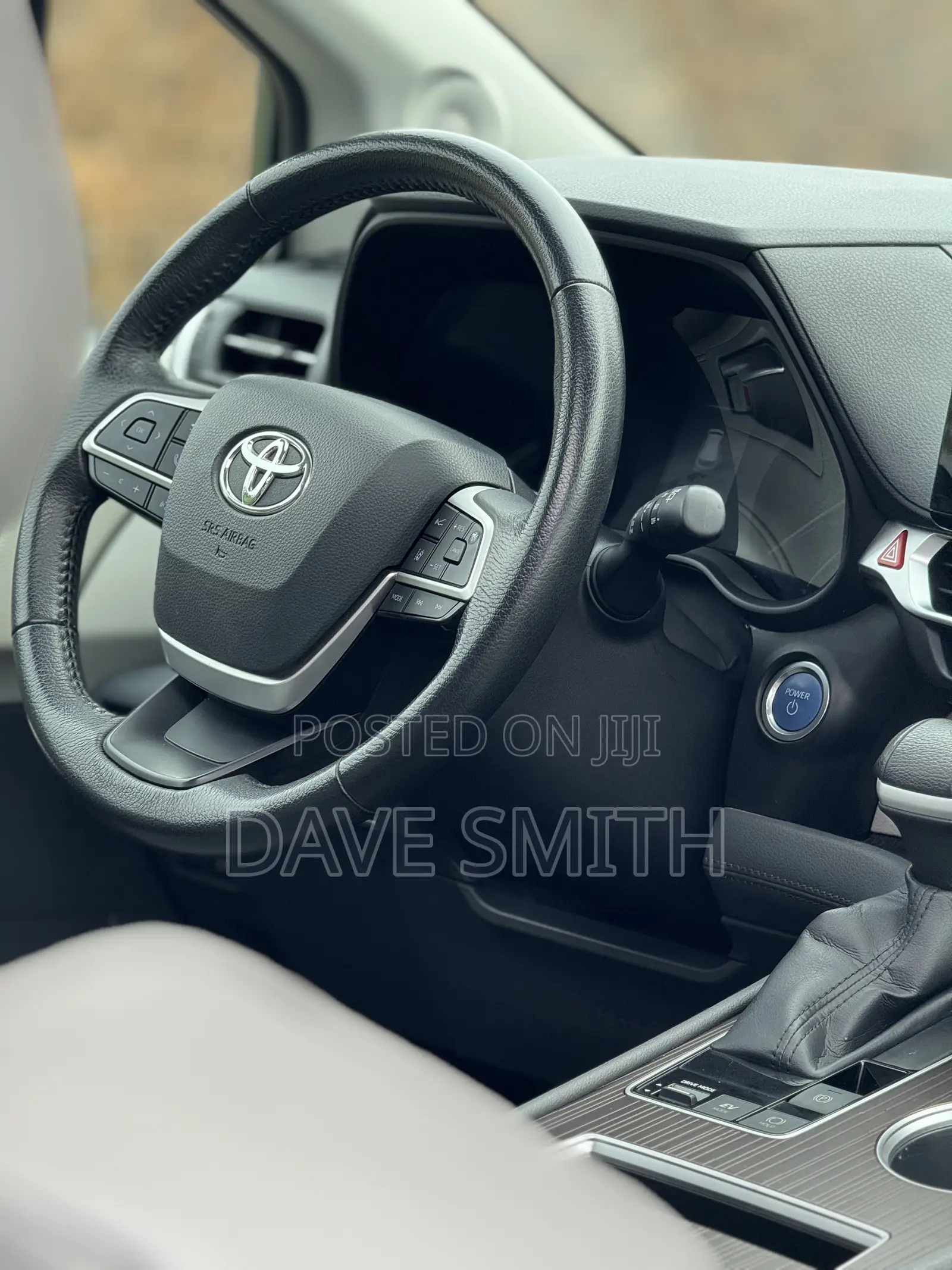 Toyota Sienna XLE 7-Passenger AWD 2021 Green
