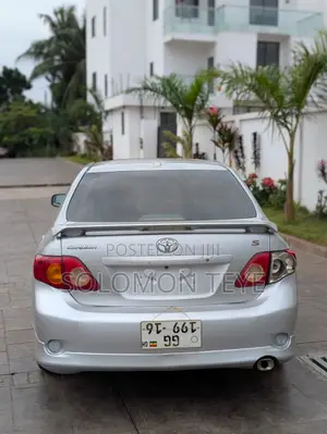 Toyota Corolla S 4dr Sedan (1.8L 4cyl 4A) 2010 Gray