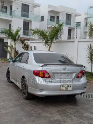 Toyota Corolla S 4dr Sedan (1.8L 4cyl 4A) 2010 Gray