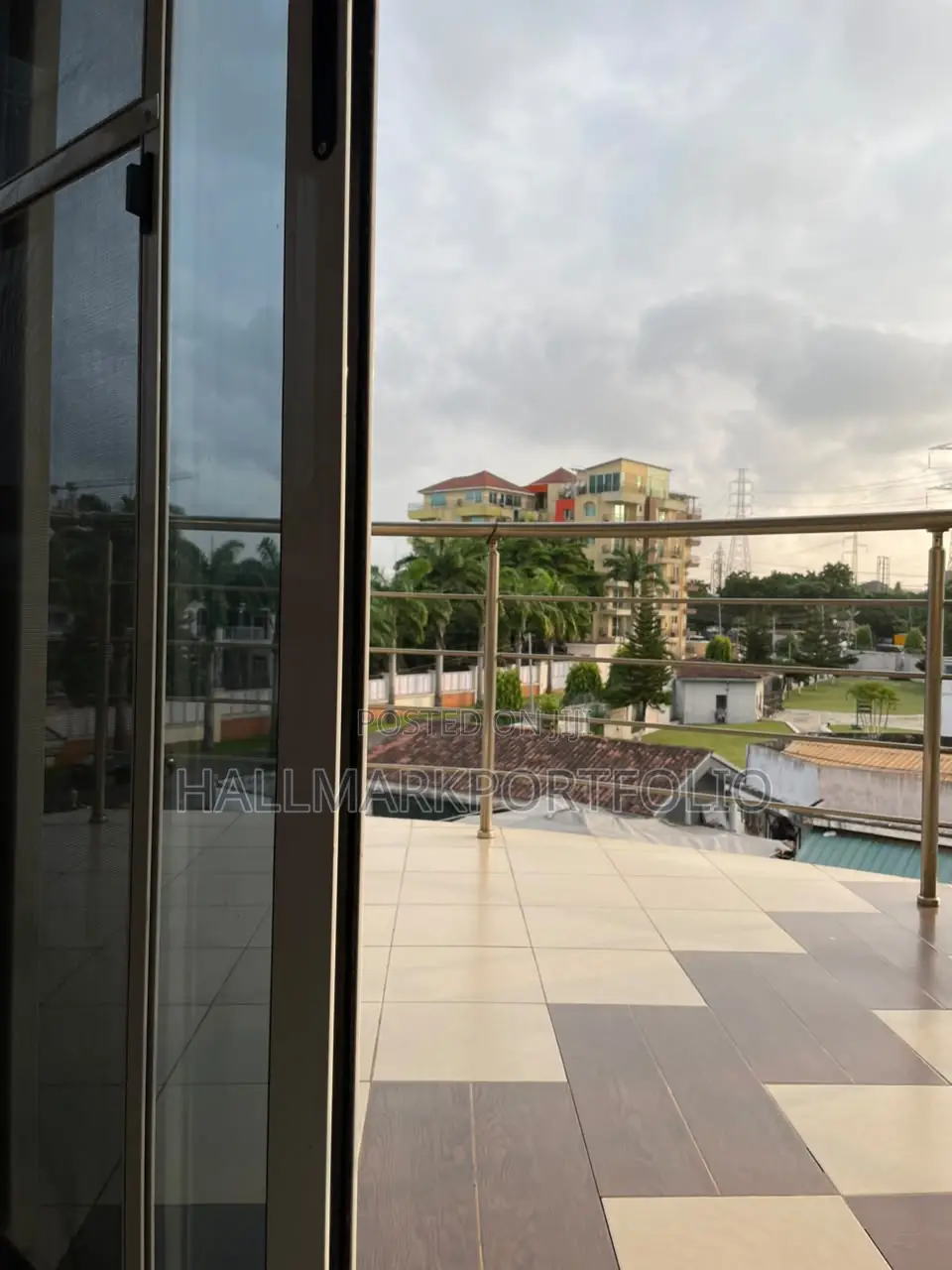 Furnished 3bdrm Apartment in East Legon Shiashe for rent