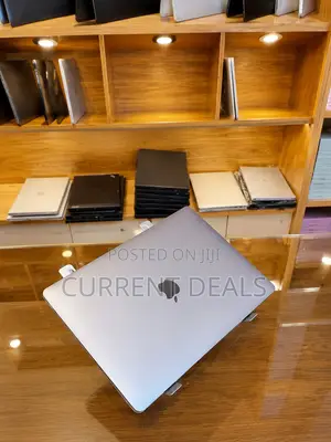 Laptop Apple MacBook 8GB Apple M1 SSD 256GB