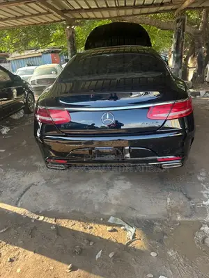 Mercedes-Benz S-Class 2018 Red