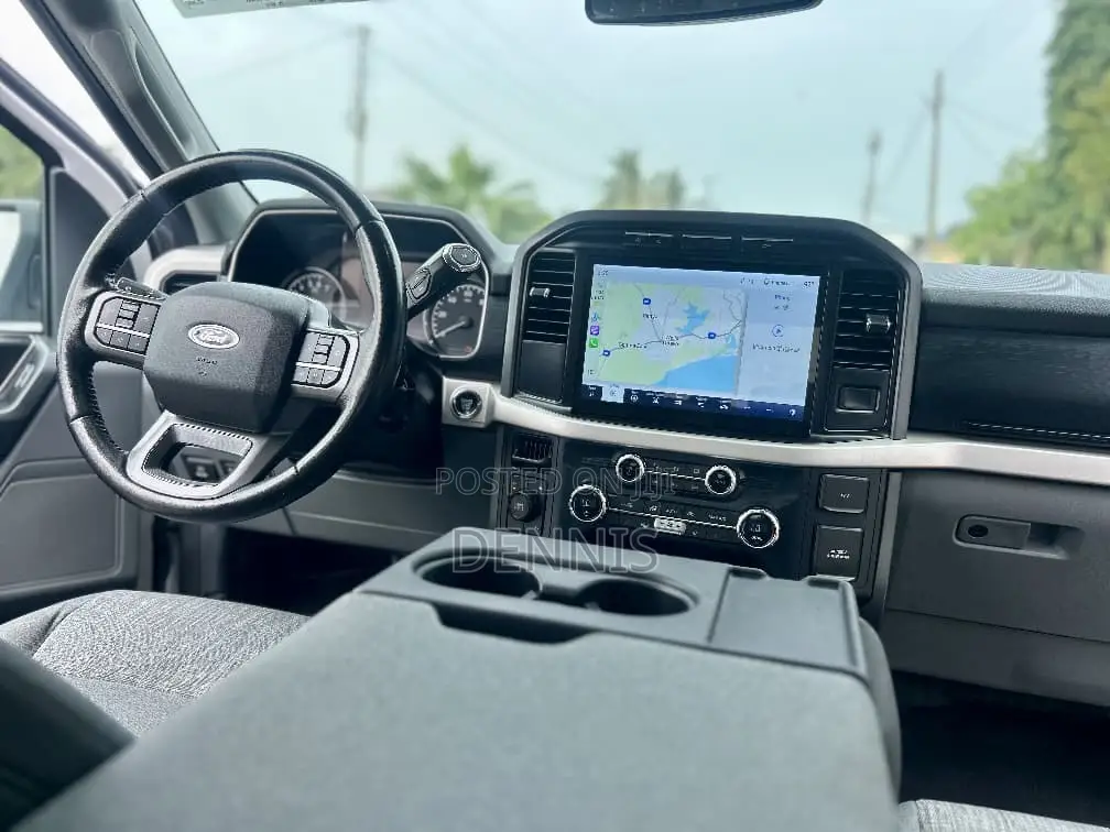 Ford F-150 XLT 2021 White