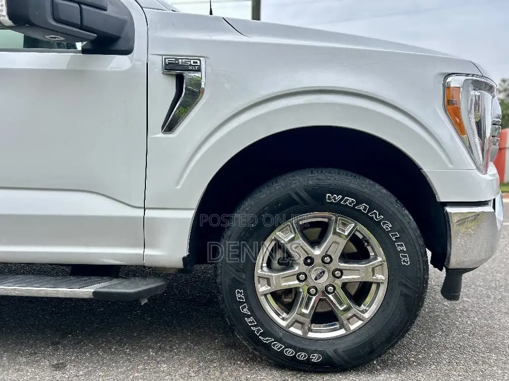 Ford F-150 XLT 2021 White