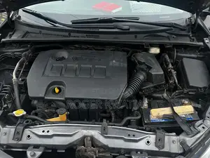 Toyota Corolla LE 4dr Sedan (1.8L 4cyl CVT) 2016 Gray