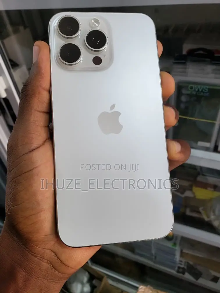 Apple iPhone 15 Pro Max 256 GB White