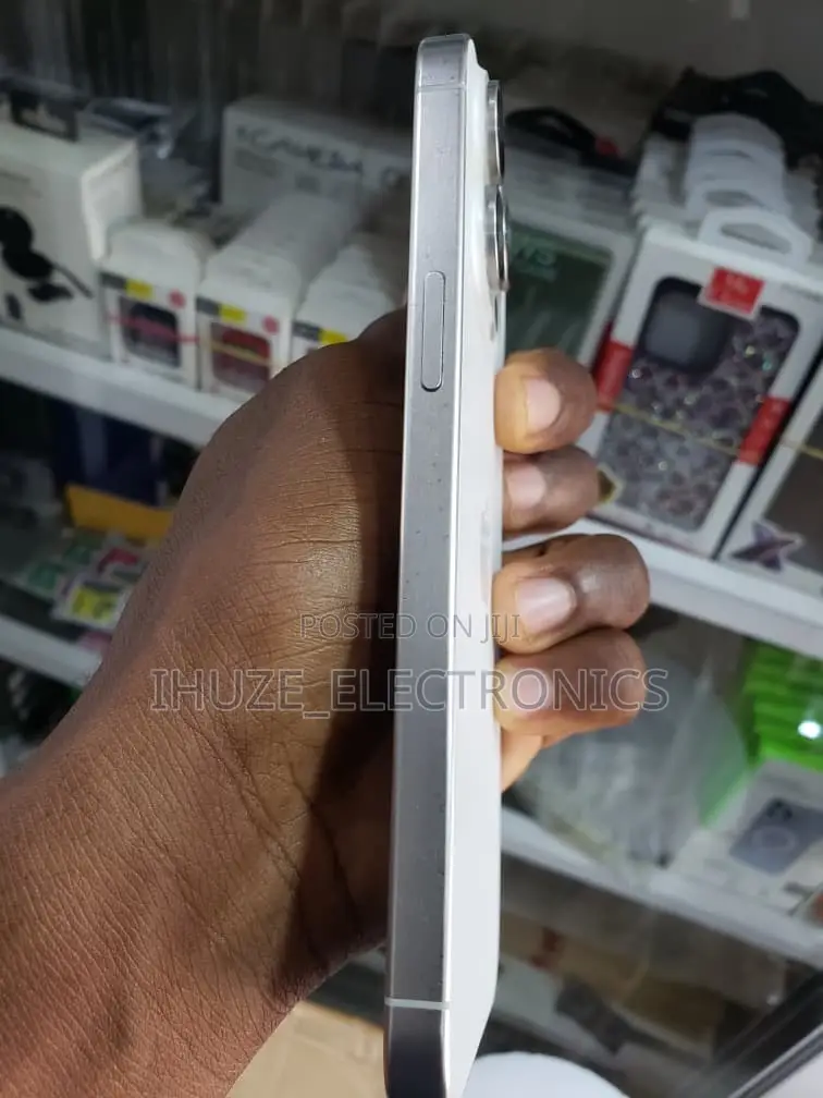 Apple iPhone 15 Pro Max 256 GB White