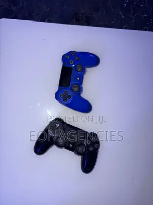 PS4 Controllers(faulty)