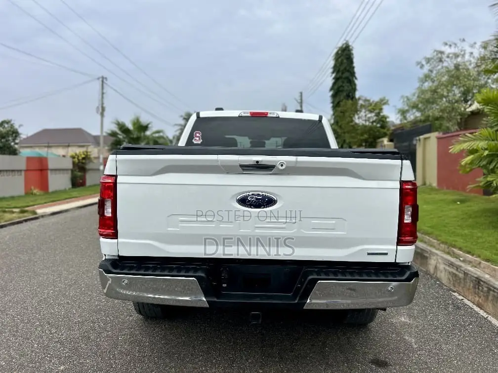 Ford F-150 XLT 2021 White