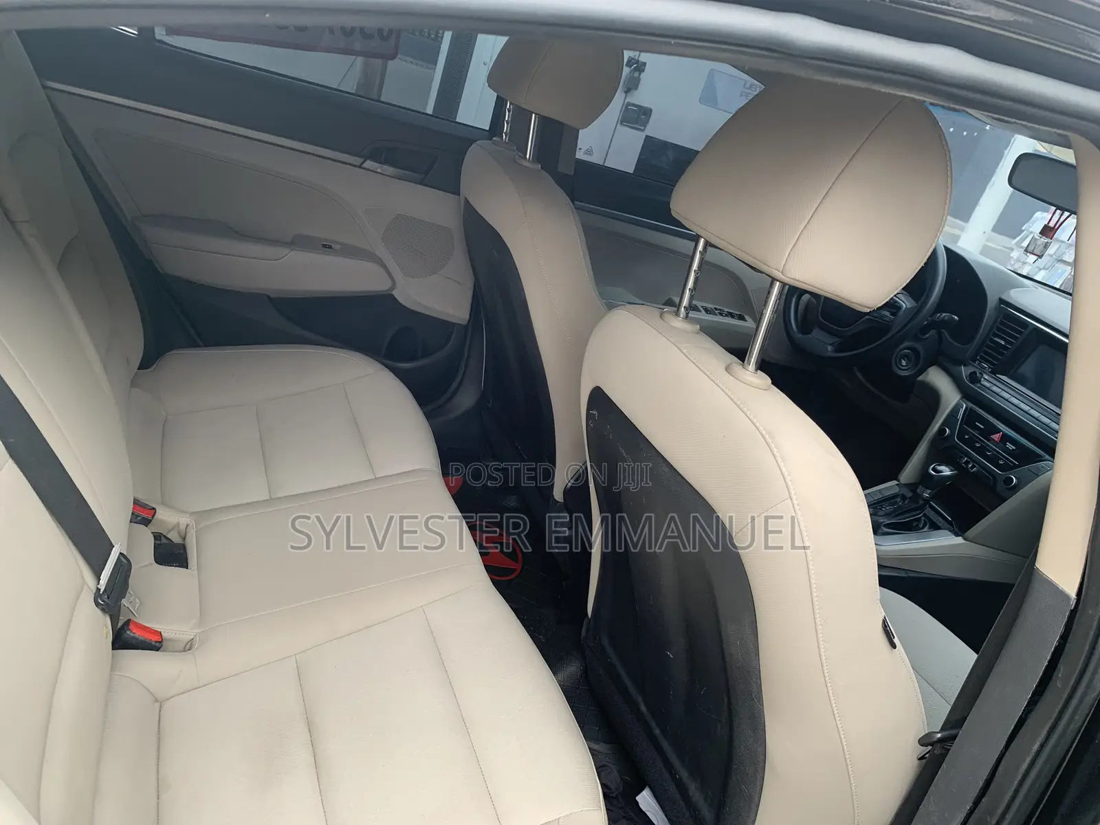 Hyundai Elantra Limited Sedan FWD (2.0L 4cyl 6A) 2017 Black