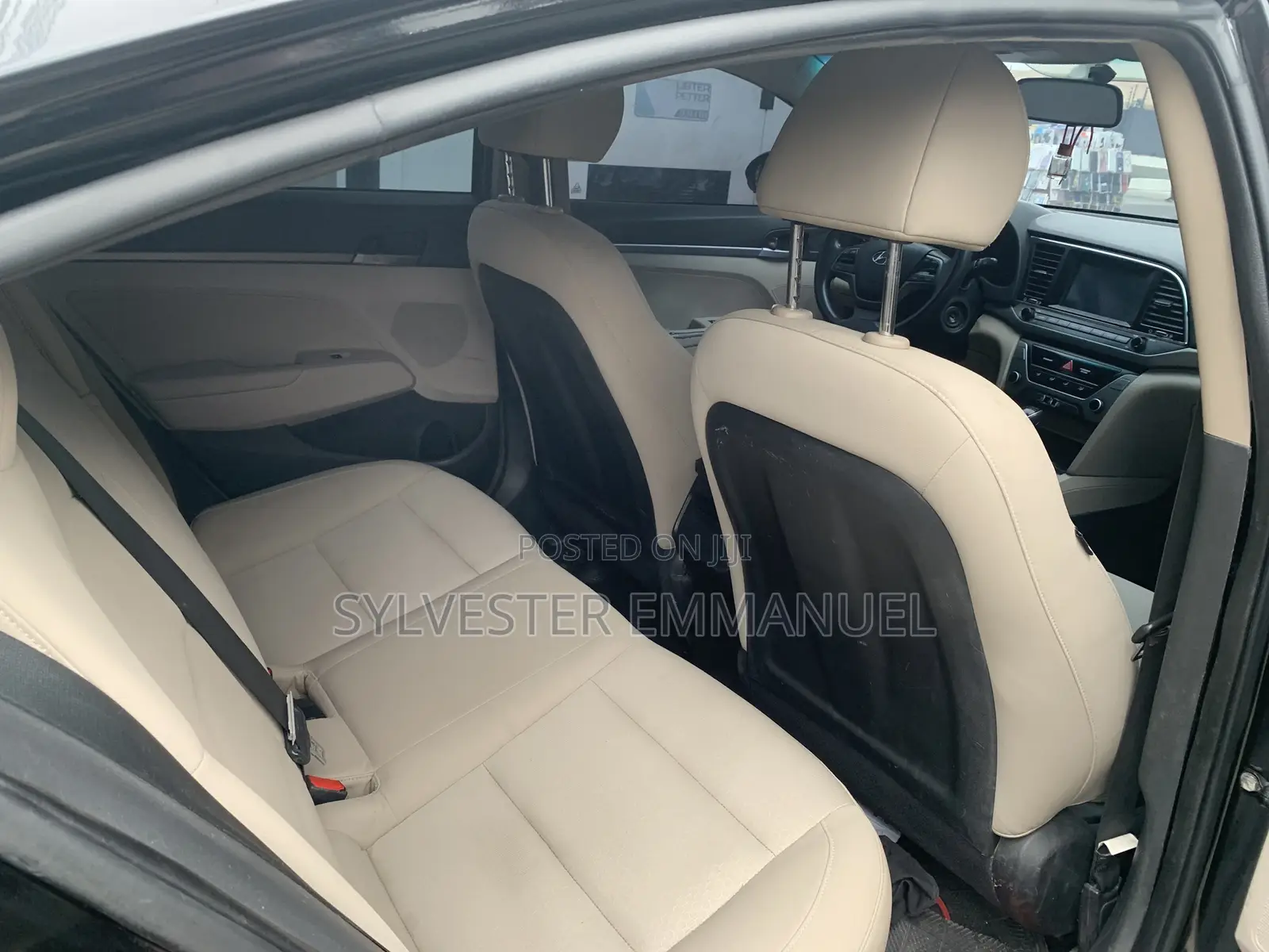 Hyundai Elantra Limited Sedan FWD (2.0L 4cyl 6A) 2017 Black