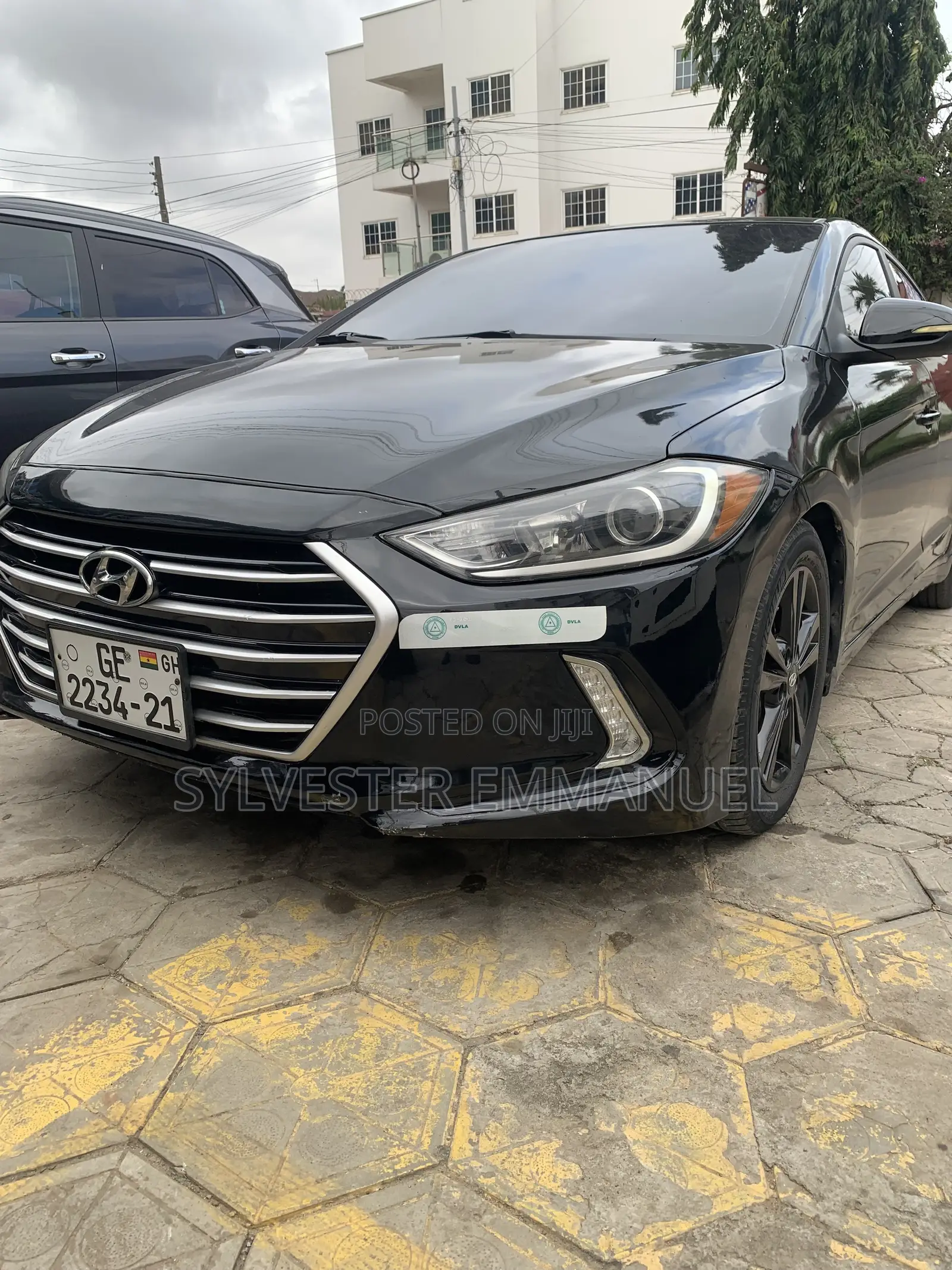 Hyundai Elantra Limited Sedan FWD (2.0L 4cyl 6A) 2017 Black