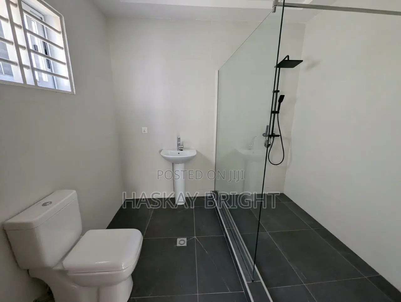 Furnished 2bdrm House in The Mall for rent